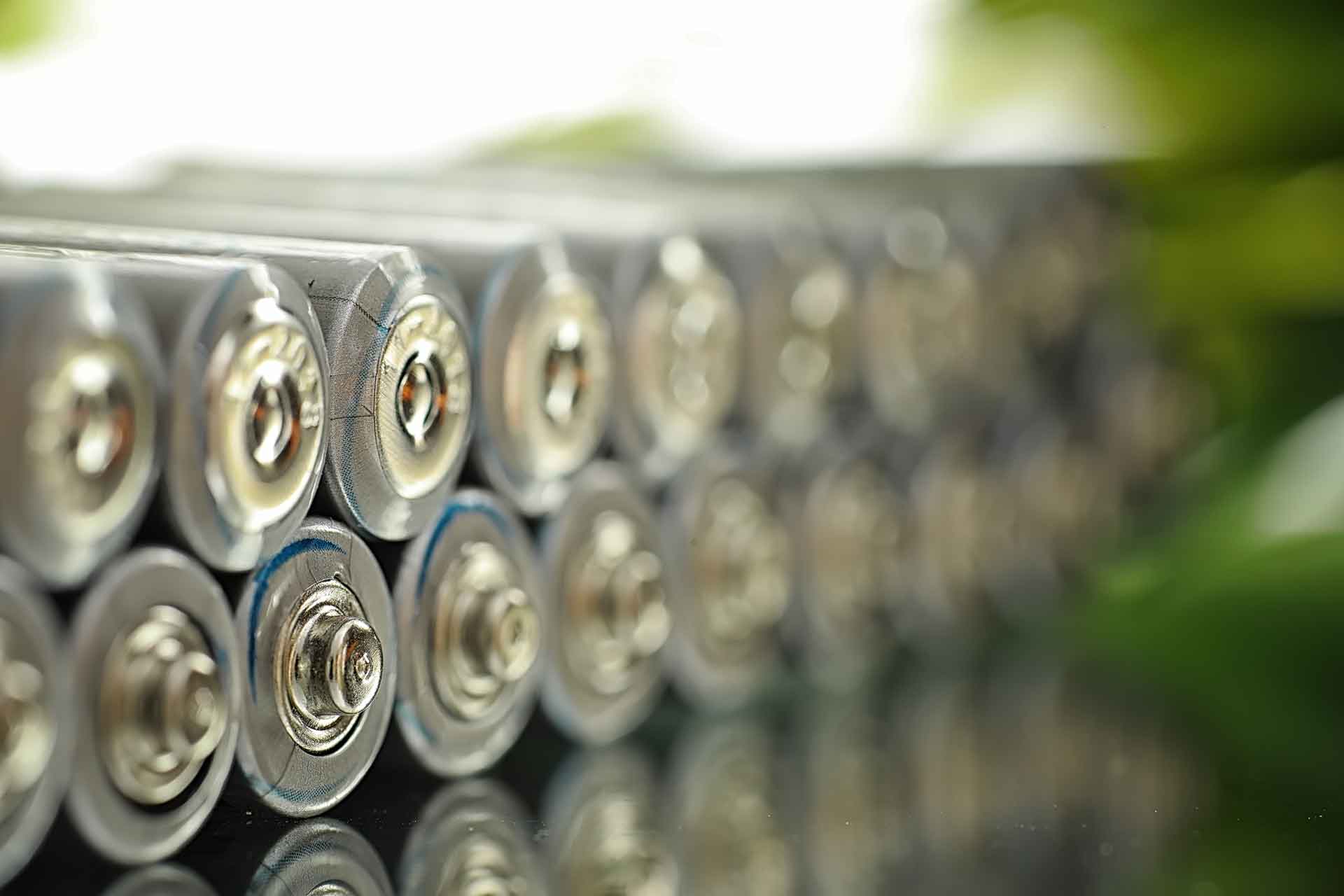 Sistemi BESS Utility Scale: accumulo, rete e futuro dell’energia